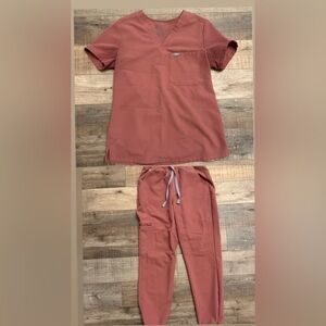 Figs Clay Pink Red Scrub Set joggers